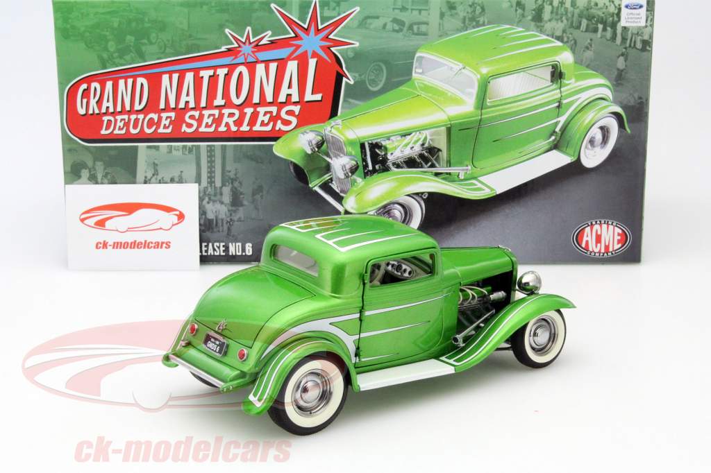 Ford 3 Window 年 1932 グリーン 1:18 GMP