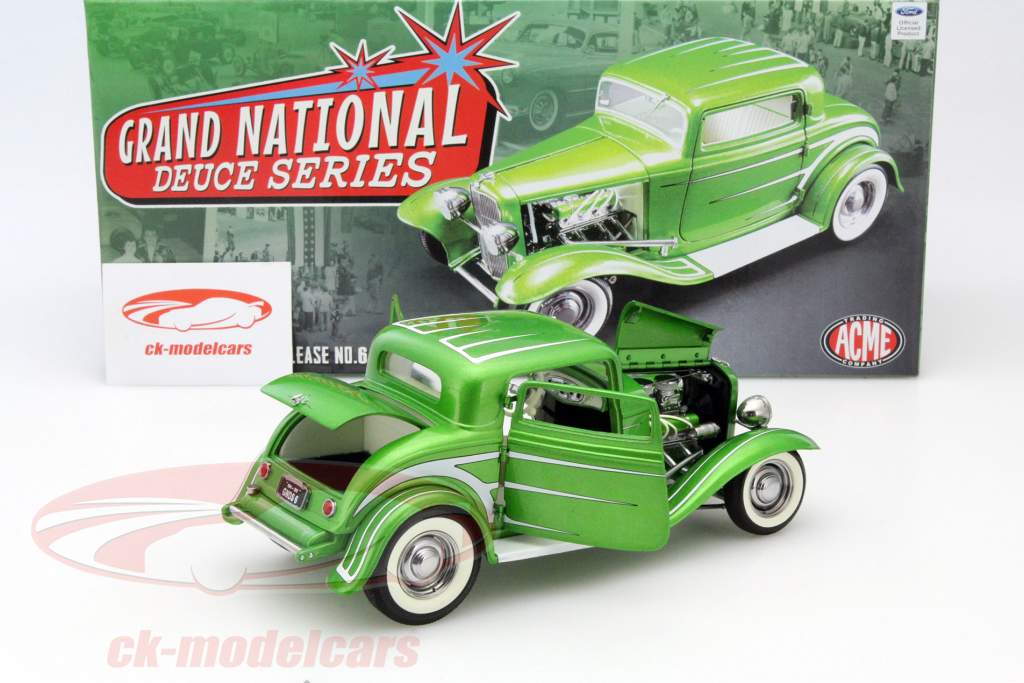 Ford 3 Window 年 1932 グリーン 1:18 GMP