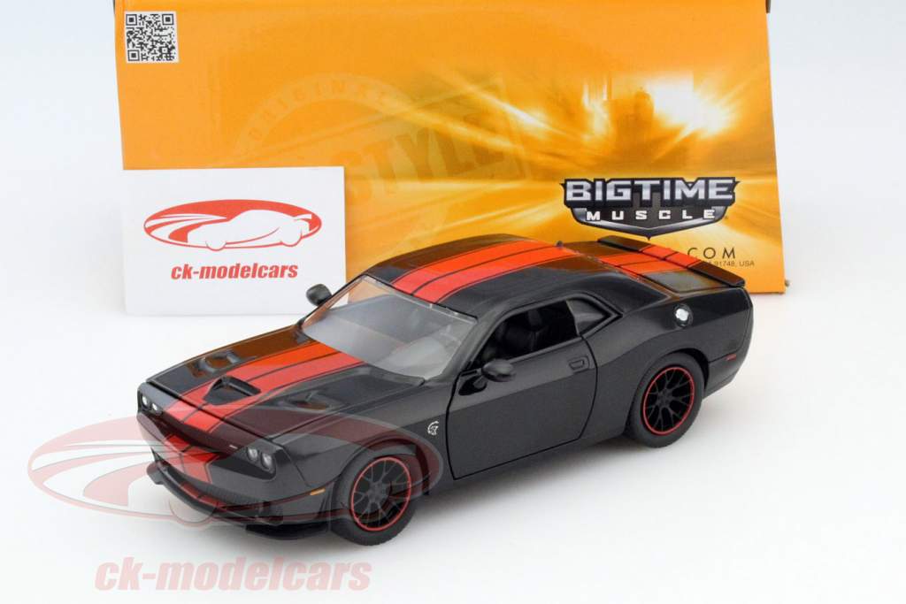 Dodge Challenger SRT Hellcat год 2015 черный / красный 1:24 Jada Toys