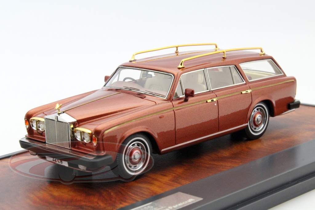 Rolls Royce Silver Shadow Panelcraft Estate år 1980 tan metallic 1:43 Matrix