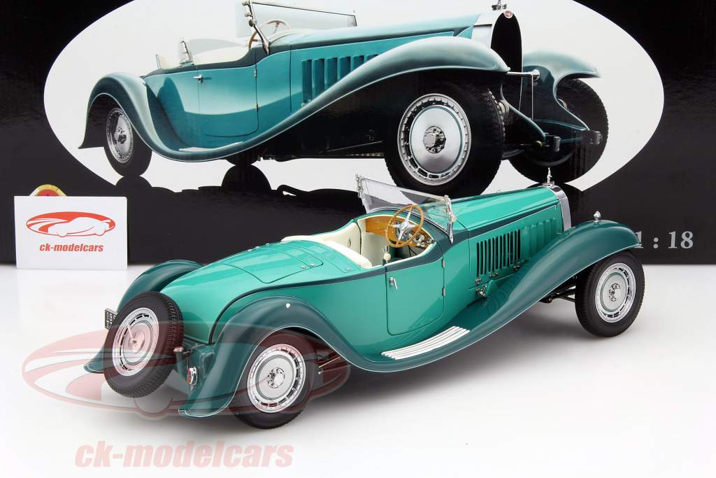 Bugatti Roadster Esders Year 1932 turquoise 1:18 Bauer