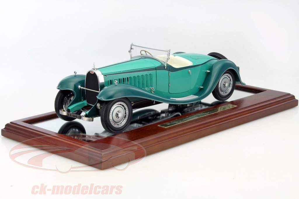 Bugatti Roadster Esders année 1932 turquoise 1:18 Bauer