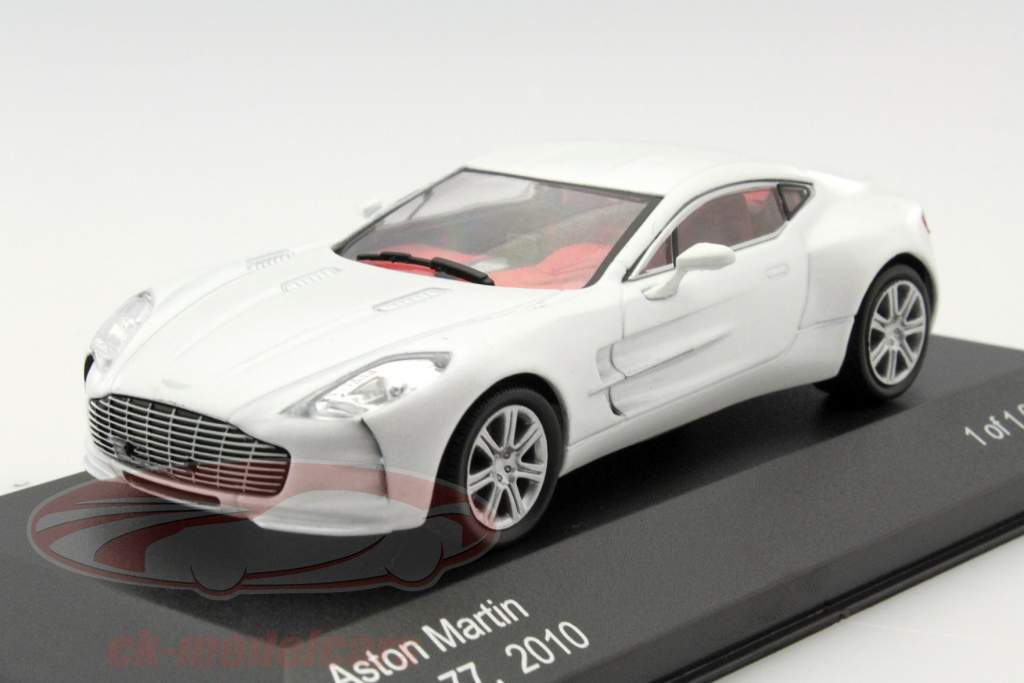 Aston Martin One-77 anno 2010 bianco 1:43 WhiteBox