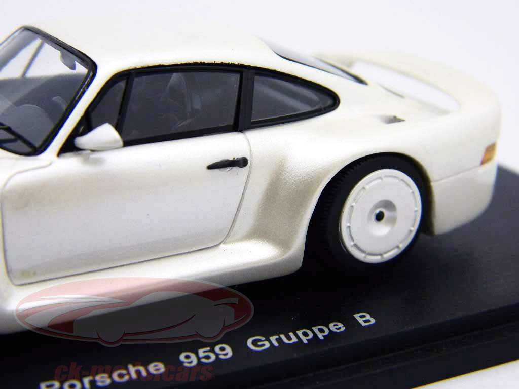 Porsche 959 Группа B белый металлик / белый металлик 1:43 Свеча