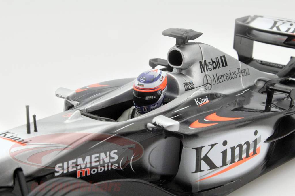 HotWheels 1:18 Kimi Räikkönen McLaren MP4-17D #6 formula 1