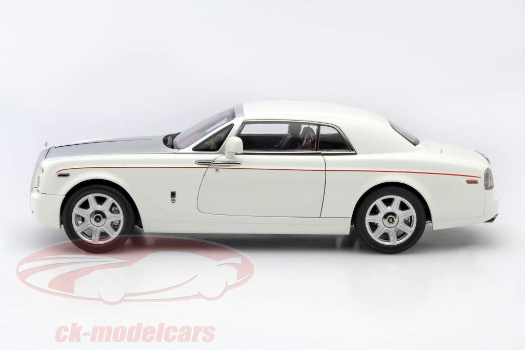 Rolls Royce Phantom Coupe Year 2012 white 1:18 Kyosho