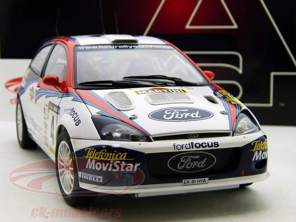 AUTOart 1:18 Ford Focus RS WRC #4 C. Sainz, M. Marti Rally