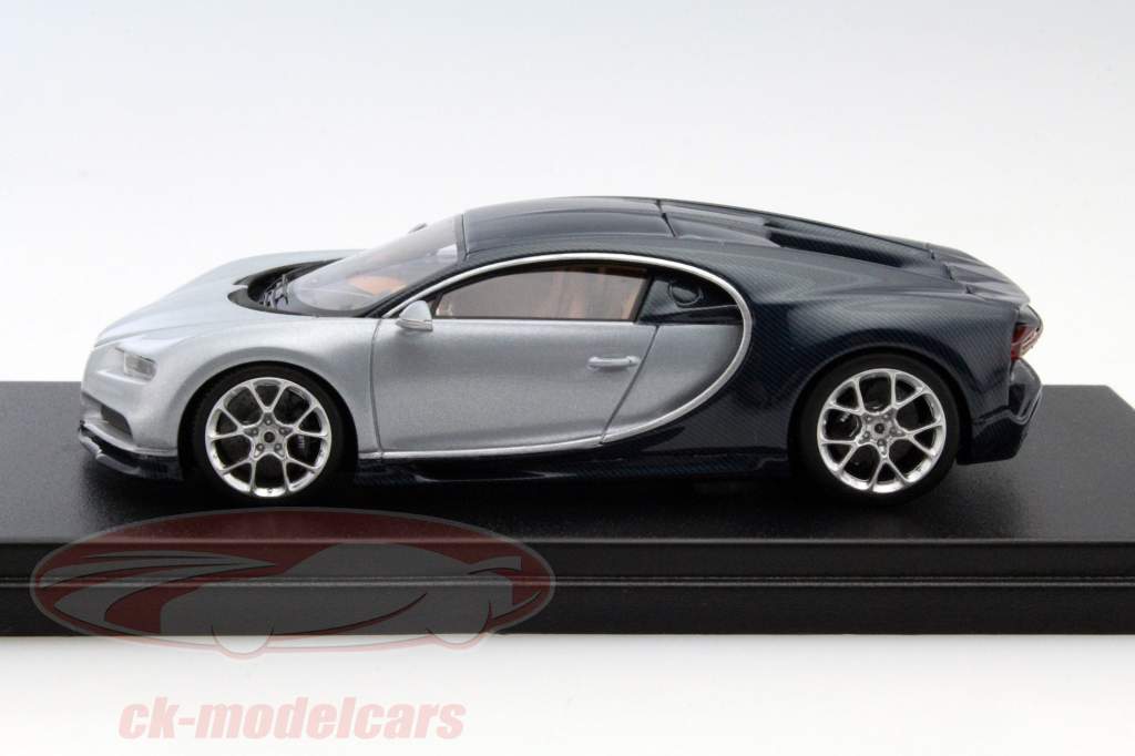Bugatti Chiron motor Show Geneva 2016 silver / blue 1:43 LookSmart