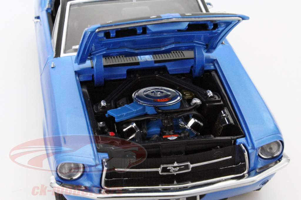 Ford Mustang год 1967 Ski Country Special синий 1:18 Greenlight