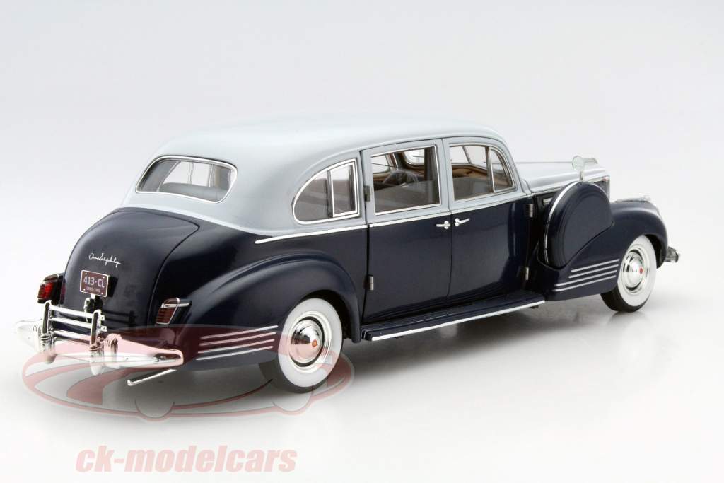 Packard Super Eight One-Eighty Year 1941 dark blue / gray 1:18 Greenlight