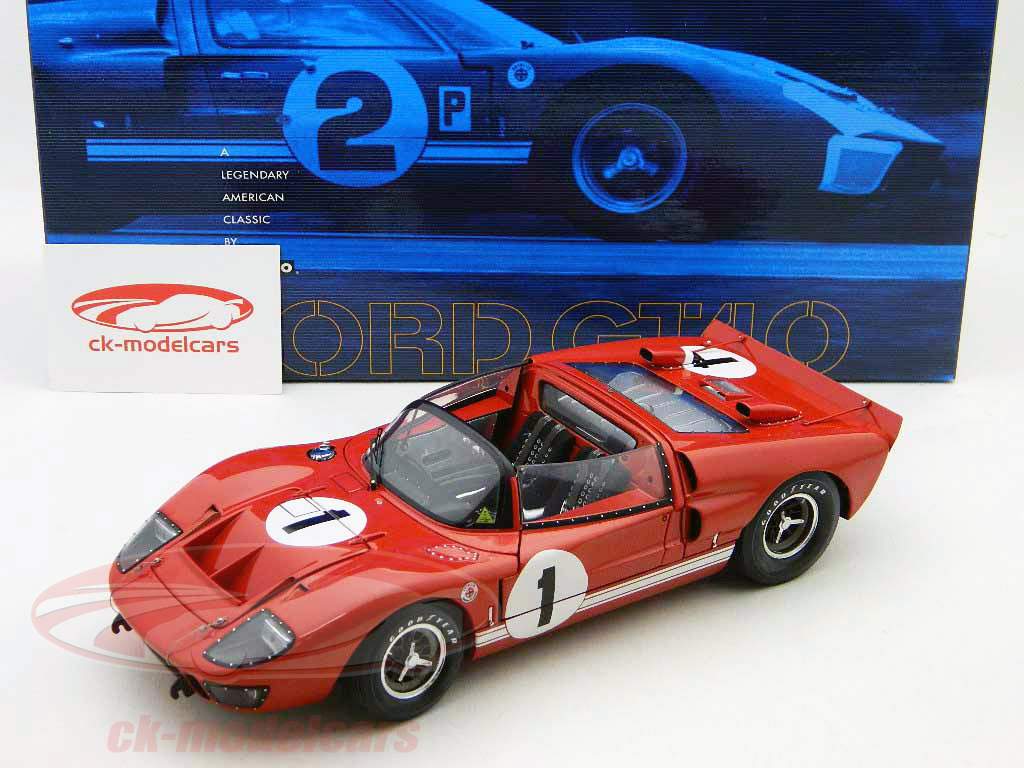 Exoto 1:18 セブリング1966 12HフォードGT40 MK IIロードスター