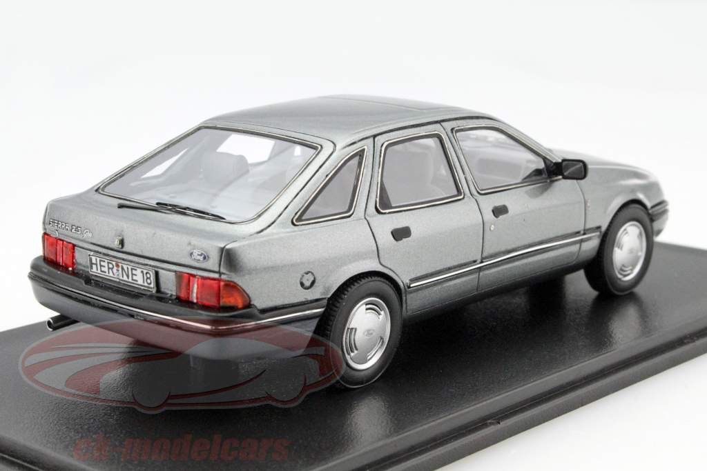 Ford Sierra Ghia серый металлический 1:43 Neo