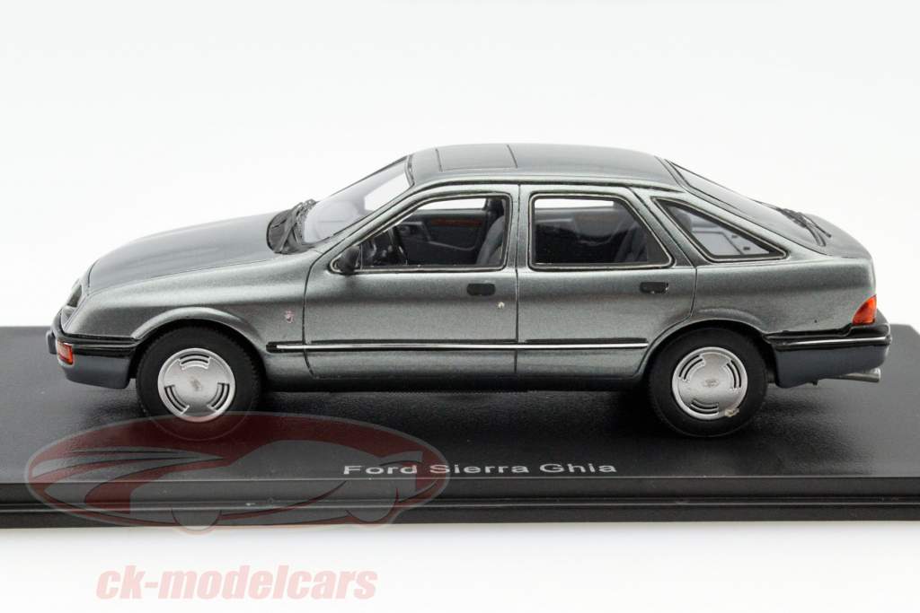 Ford Sierra Ghia серый металлический 1:43 Neo