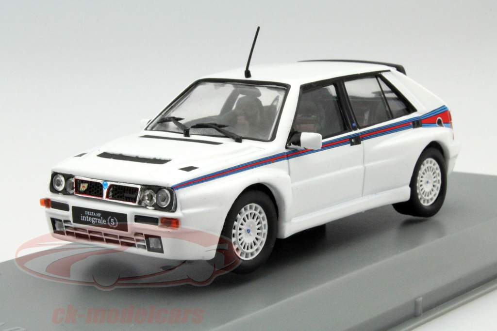 Lancia Delta Integrale Martini Year 1992 white 1:43 WhiteBox