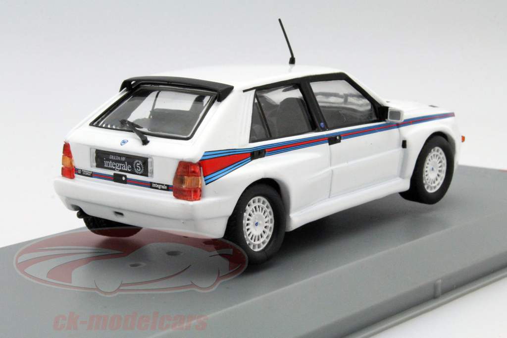 Lancia Delta Integrale Martini año 1992 blanco 1:43 WhiteBox
