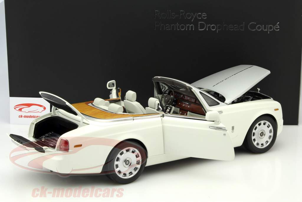 Rolls Royce Phantom Drophead Coupe Series II anno 2012 bianco 1:12 Kyosho