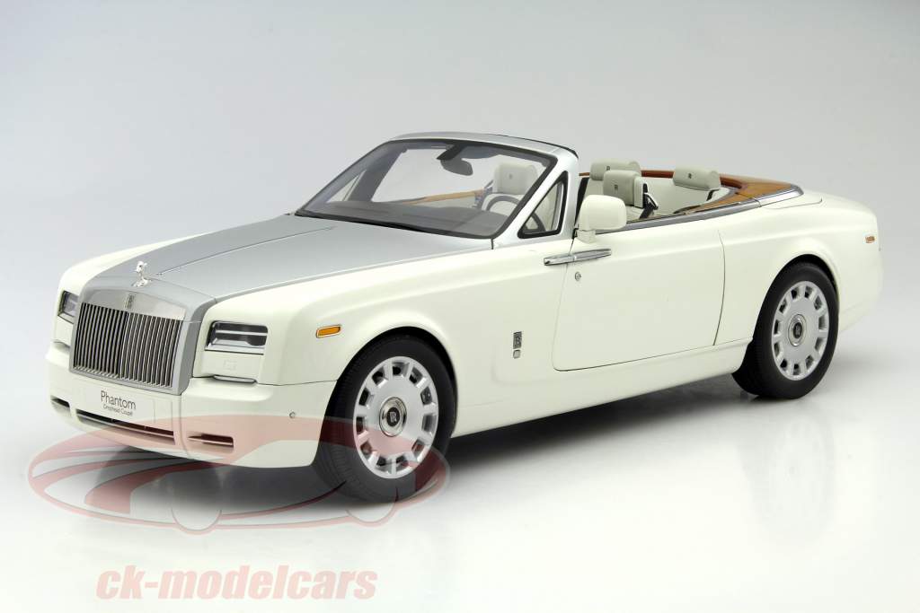 Rolls Royce Phantom Drophead Coupe Series II anno 2012 bianco 1:12 Kyosho