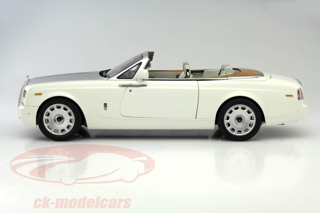 Rolls Royce Phantom Drophead Coupe Series II anno 2012 bianco 1:12 Kyosho
