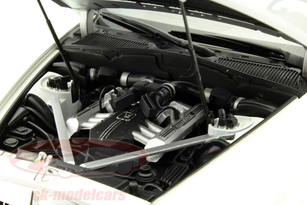 Rolls Royce Phantom Drophead Coupe Series II anno 2012 bianco 1:12 Kyosho