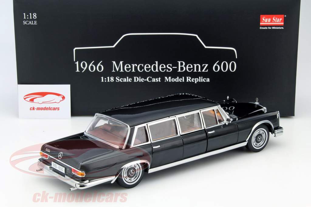 Mercedes-Benz 600 Pullman Baujahr 1966 schwarz 1:18 SunStar