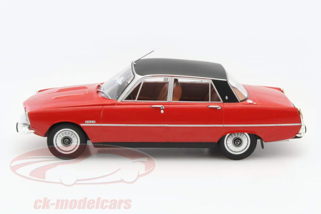 Rover 3500 V8 красный / черный 1:18 ModelCar Group