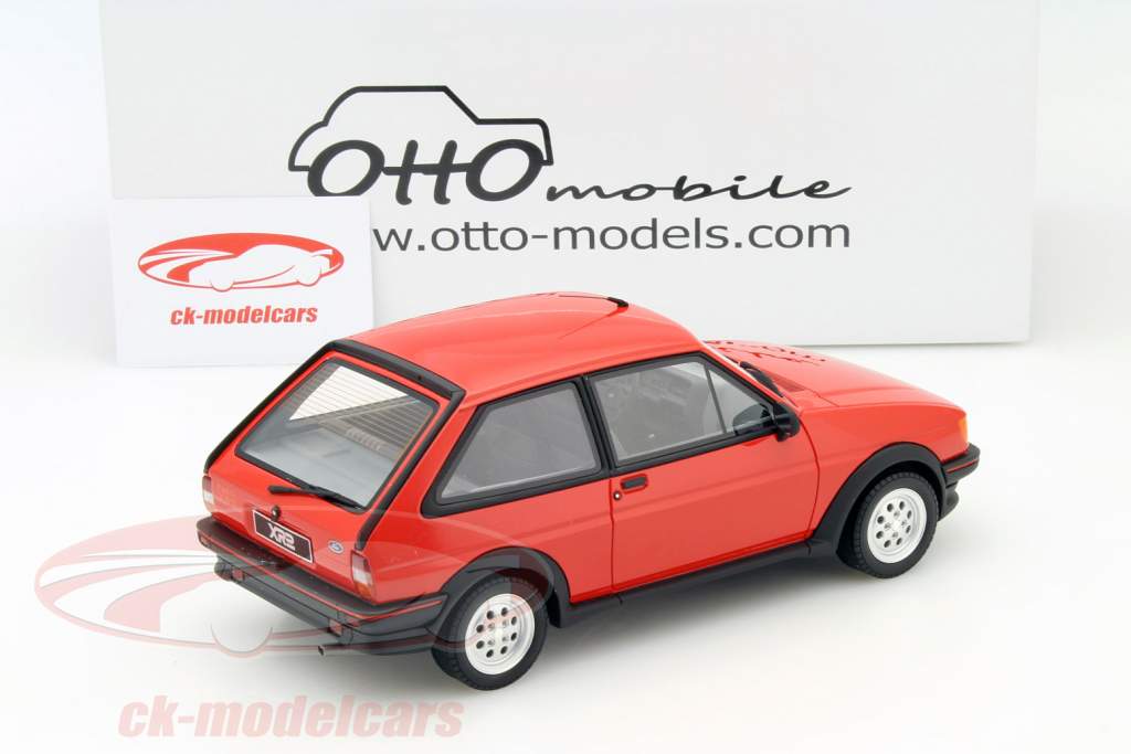 Ford Fiesta XR2i rød 1:18 OttOmobile