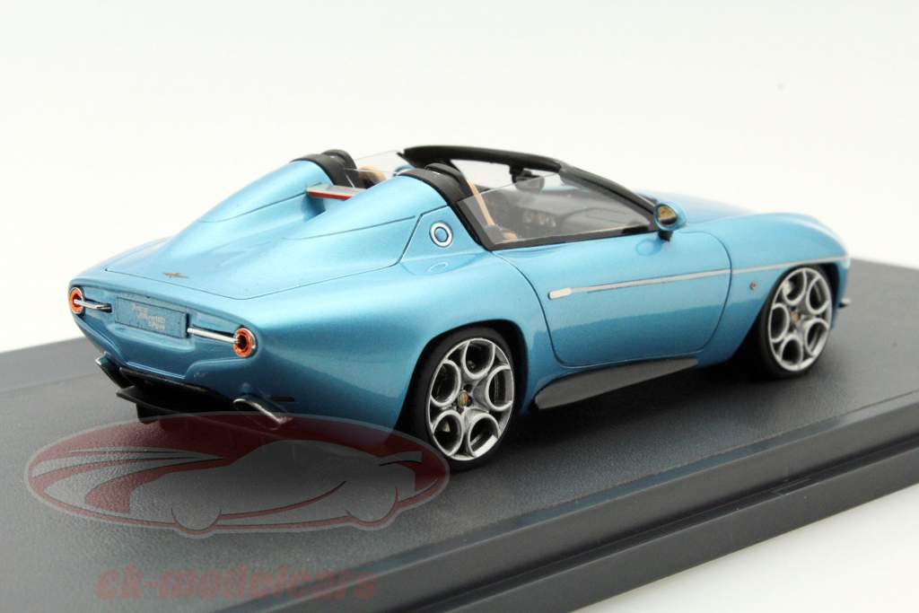 Alfa Romeo Touring Disco Volante Spyder Baujahr 2016 hellblau 1:43 Matrix