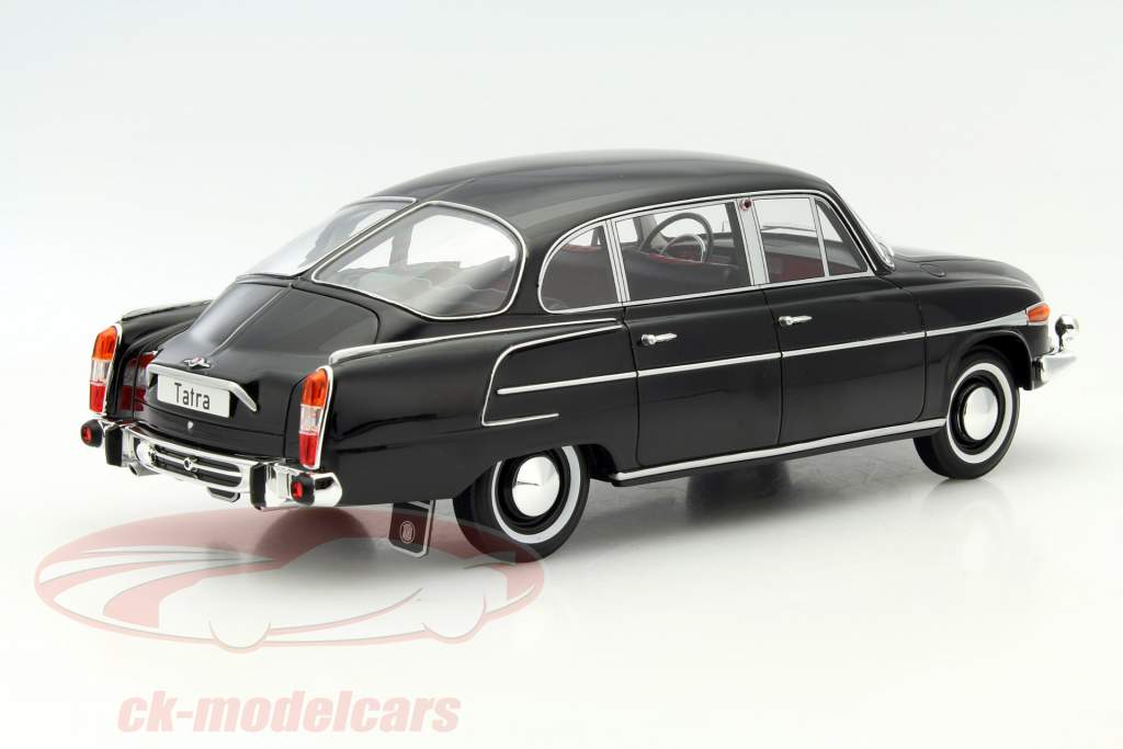 Tatra 603 年 1969 黑 1:18 BoS-Models