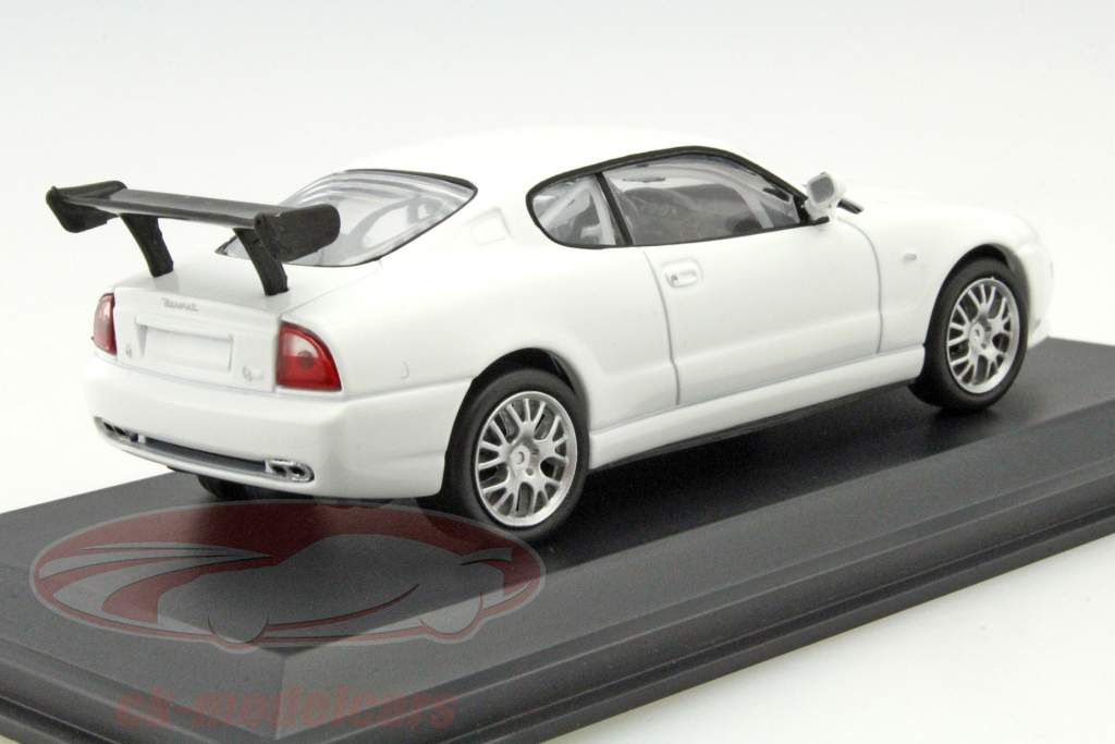 Maserati Coupe Trofeo jaar 2003 wit 1:43 Leo Models