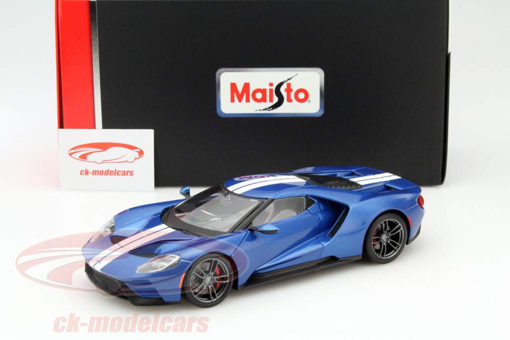 Ford GT год 2017 синий 1:18 Maisto