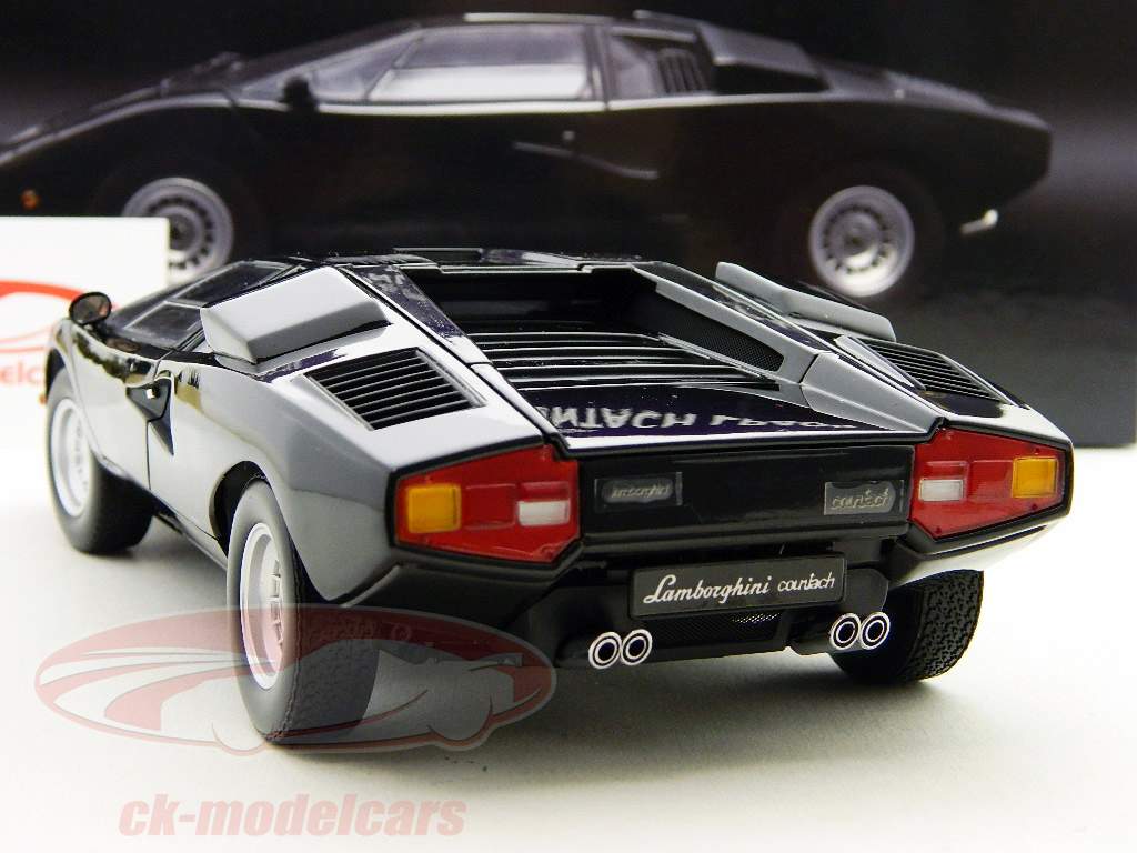 Lamborghini Countach LP400 Год 1974 черный / черный 1:18 Kyosho