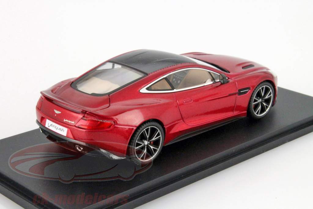 Aston Martin Vanquish år 2013 vulkan rød 1:43 Kyosho