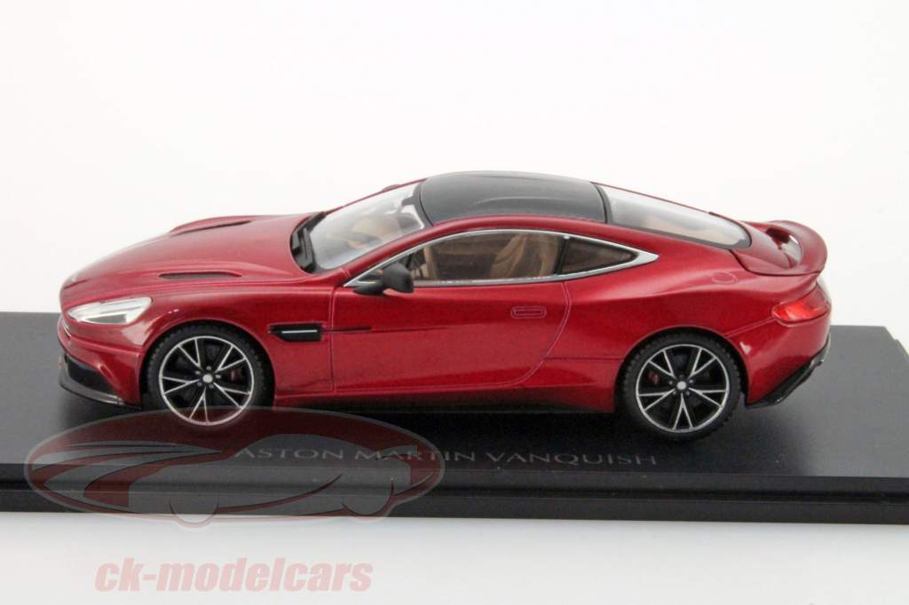 Aston Martin Vanquish år 2013 vulkan rød 1:43 Kyosho
