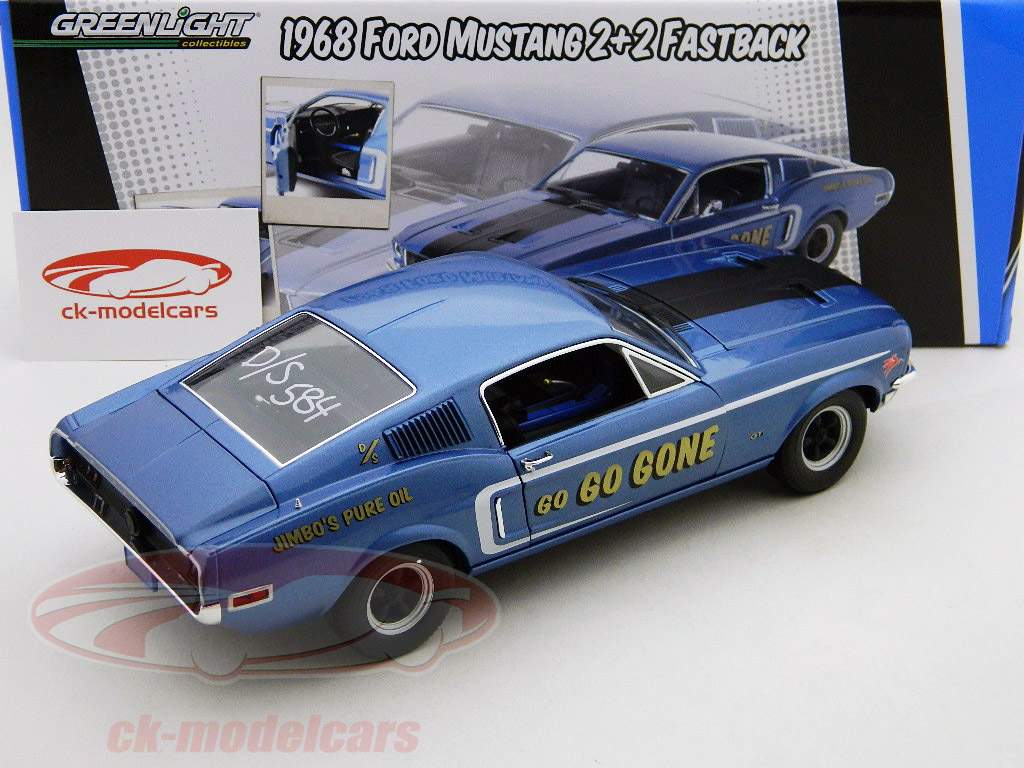 Ford Mustang GT Fastback Anno 1968 nero / blu 1:18 Greenlight