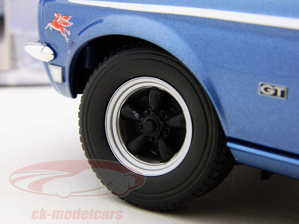Ford Mustang GT Fastback 年 1968 黑 / 蓝 1:18 Greenlight