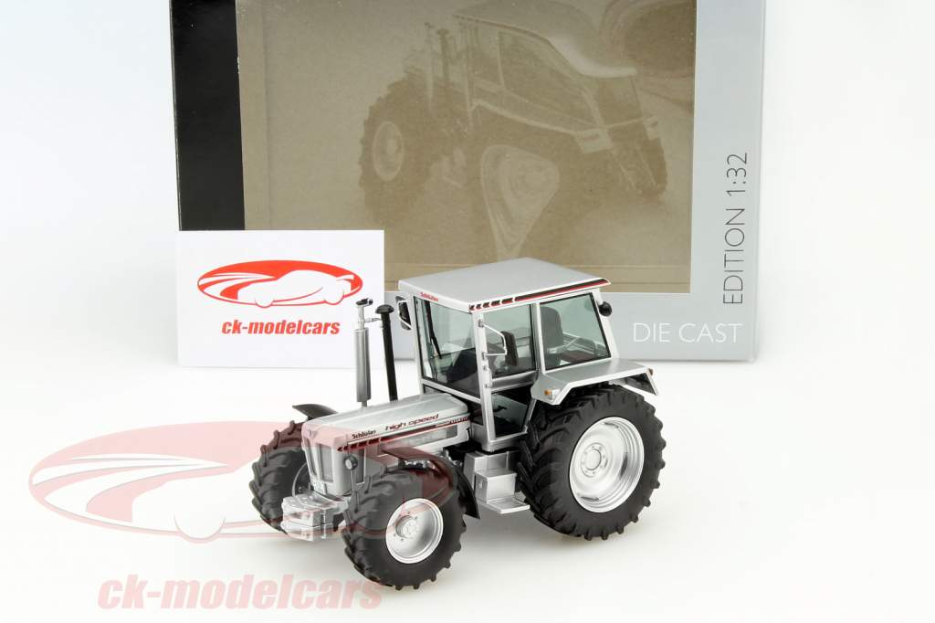 Schlüter Compact tractor zilver 1:32 Schuco