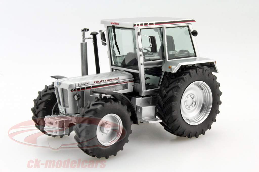 Schlüter Compact trator prata 1:32 Schuco