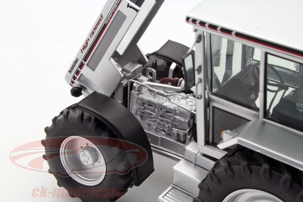 Schlüter Compact tractor plata 1:32 Schuco
