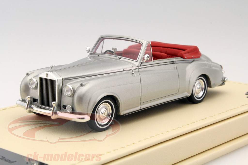 Rolls-Royce Silver Cloud Drophead Coupe jaar 1959 zilver 1:43 TrueScale
