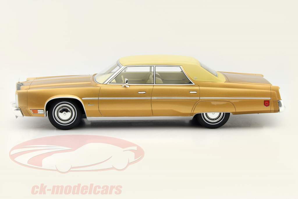 Chrysler Imperial LeBaron goud 1:18 BoS-Models