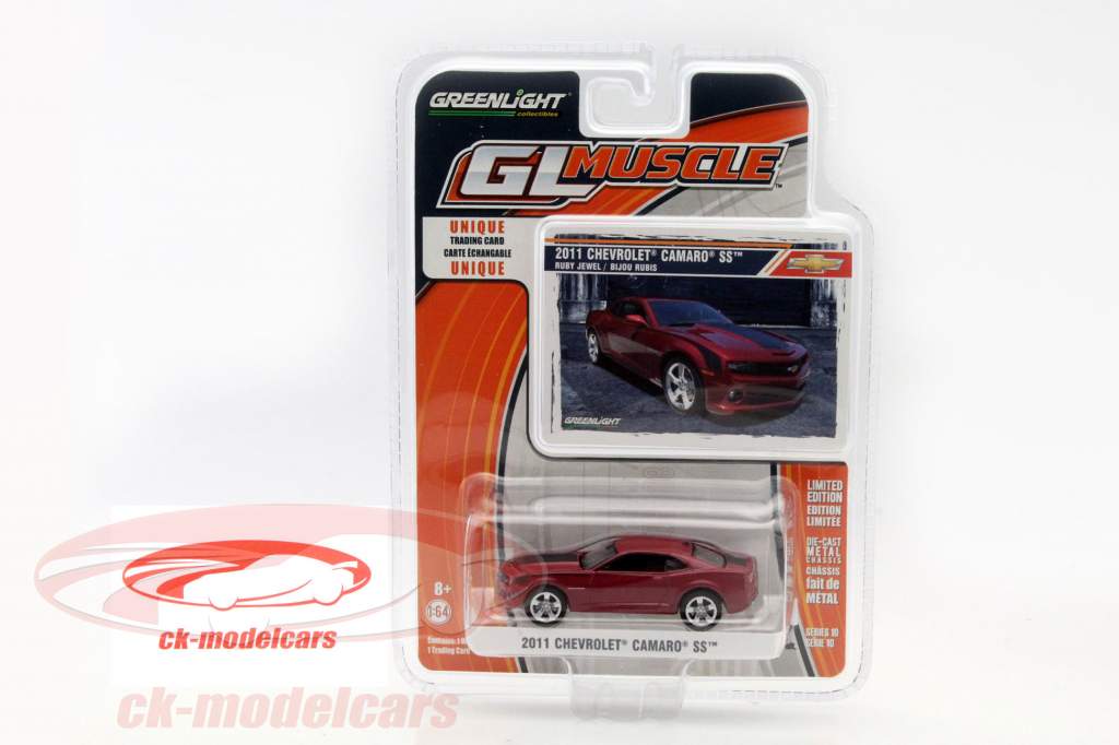 Chevrolet Camaro SS år 2011 lilla 1:64 Greenlight