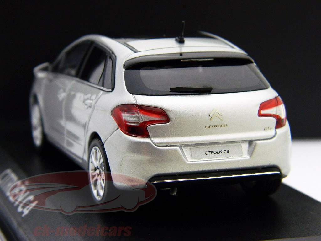 雪铁龙C4 BJ 2010年银/银1时43 Norev