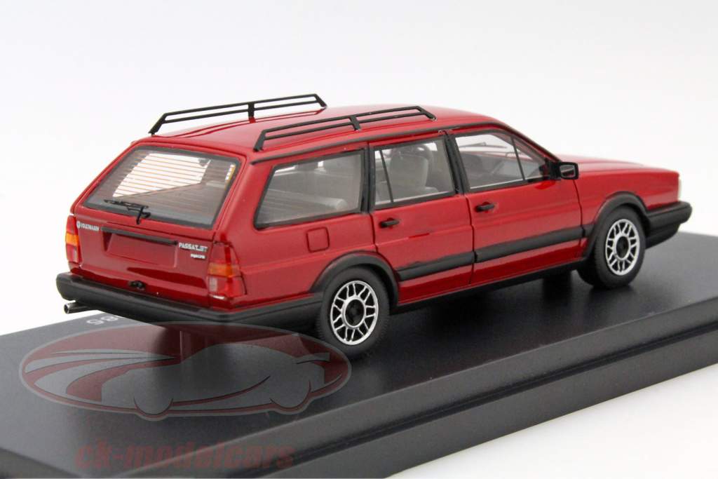 Volkswagen VW Passat GT Syncro année 1985 rouge 1:43 BoS-Models