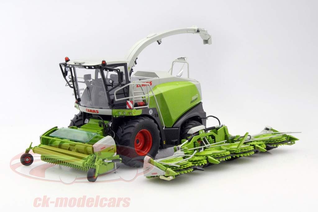 Wiking 1:32 Claas Jaguar 860 Feldhäcksler with Orbis 750 and