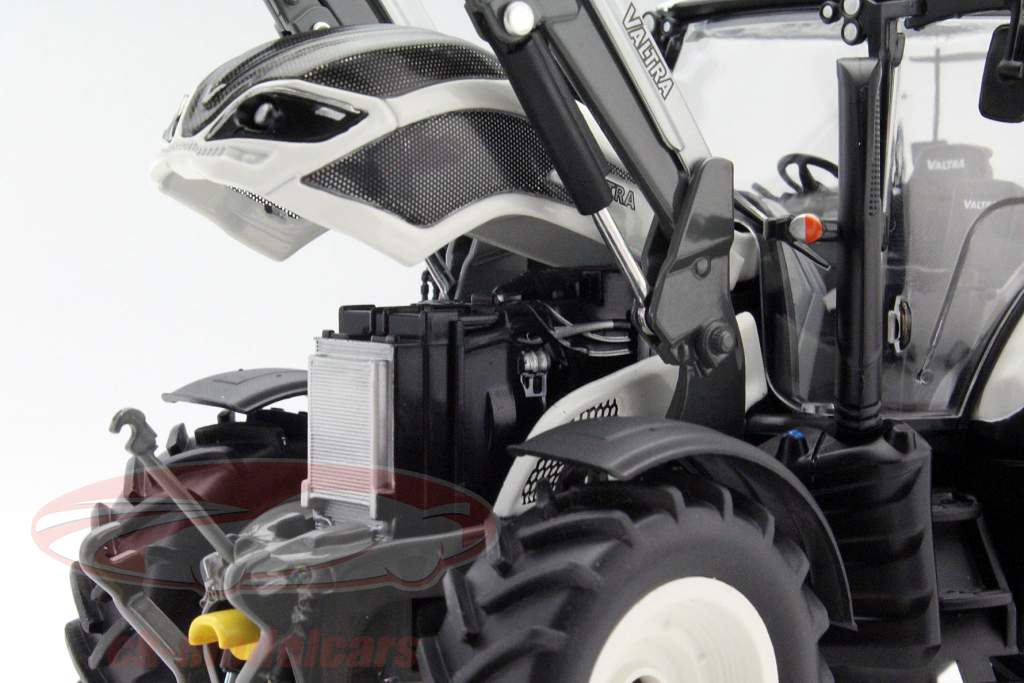 Valtra T174 tractor with front loaders black 1:32 Wiking