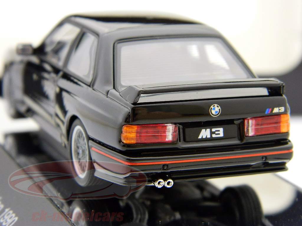 BMW M3 Sport Evolution 1990 AutoArt noir / blanc 1:43