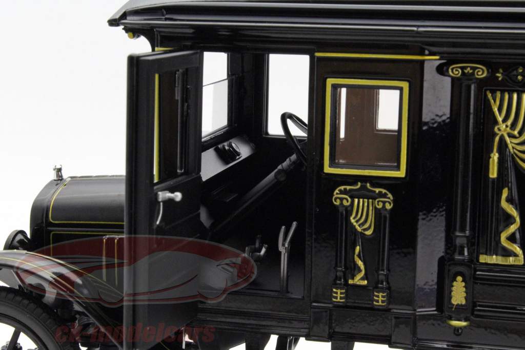 Ford Model T Hearse год 1921 черный 1:18 Greenlight