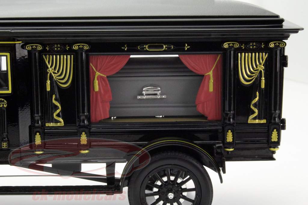 Ford Model T Hearse год 1921 черный 1:18 Greenlight