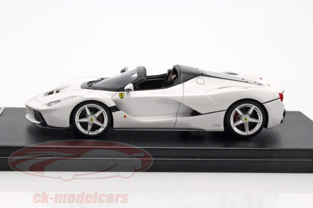 LaFerrari Aperta белый металлический 1:43 LookSmart