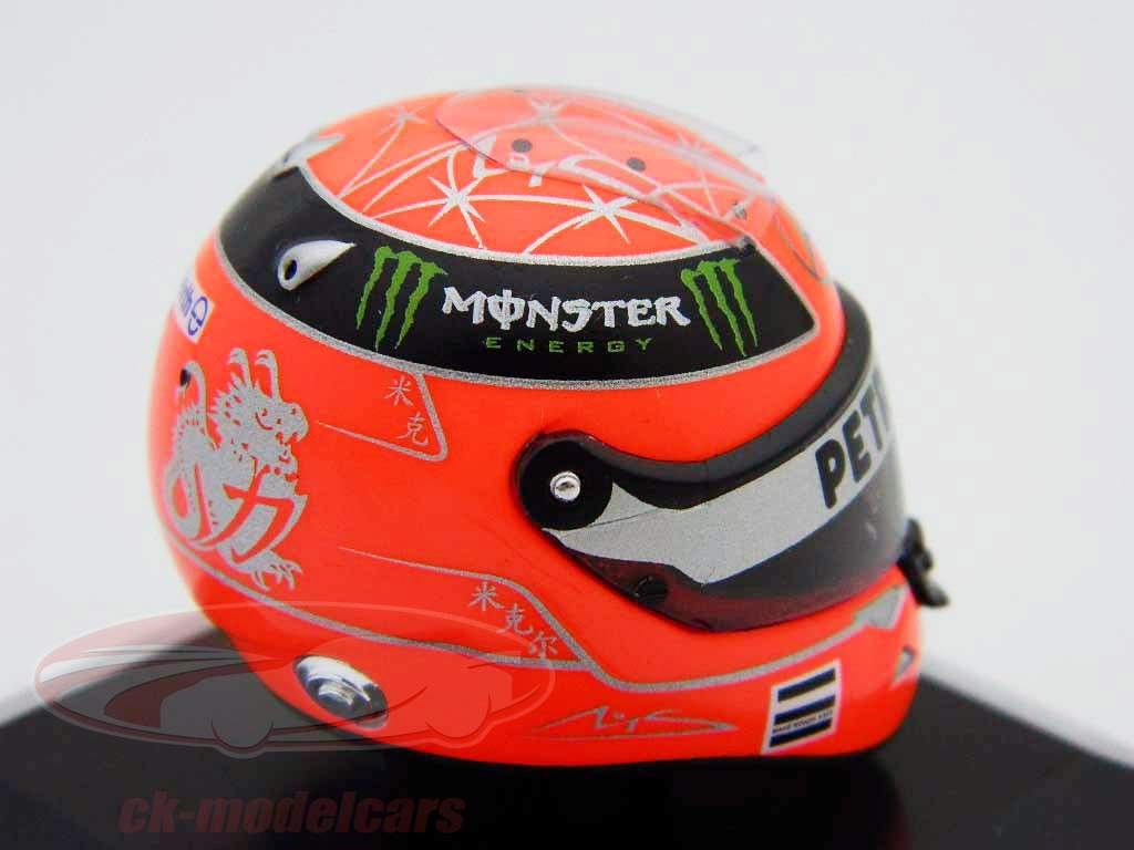 Michael Schumacher Formula 1 2011 Helmet / hjelm 1:08 Spark